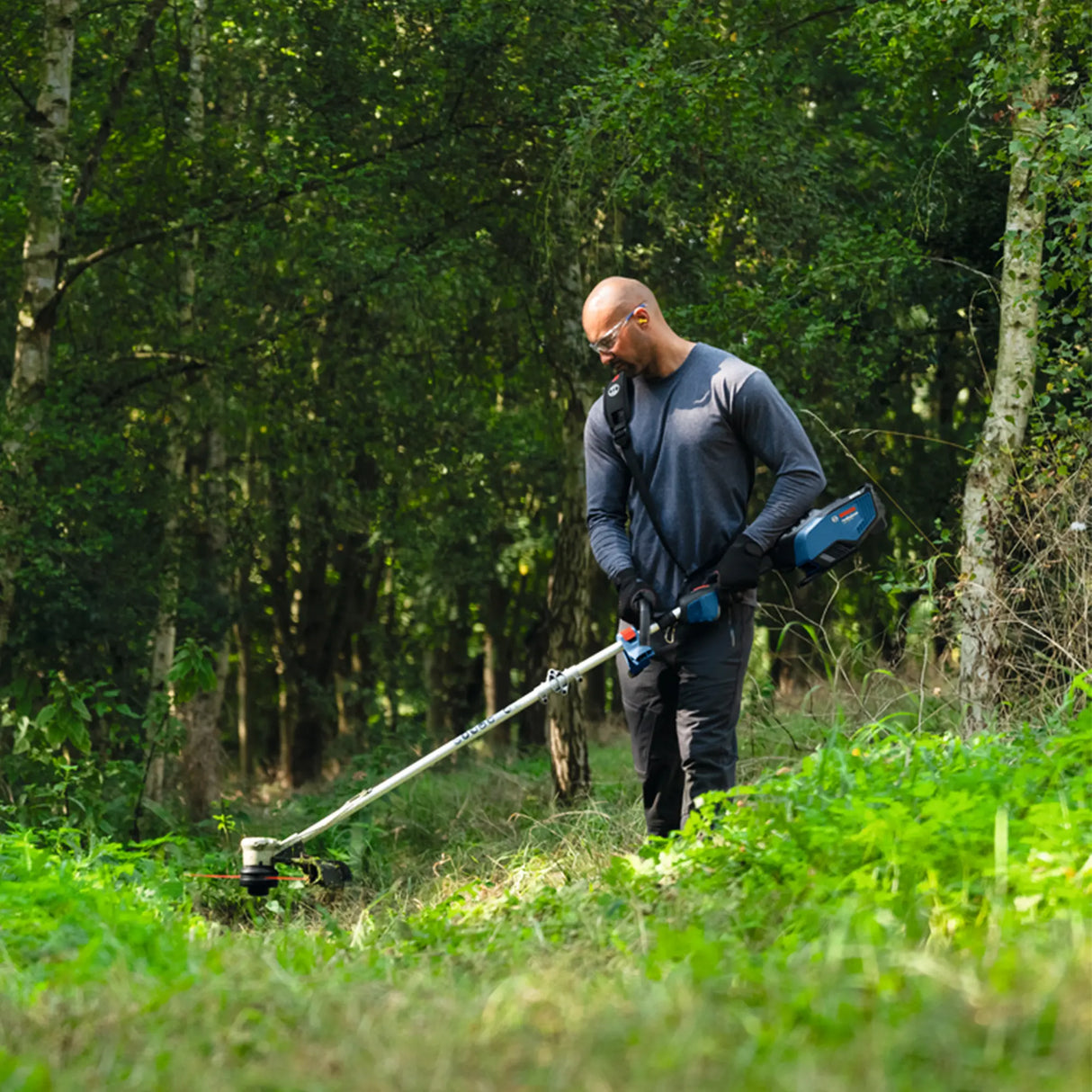 Tagliabordi a batteria Bosch GRT 18V-40
