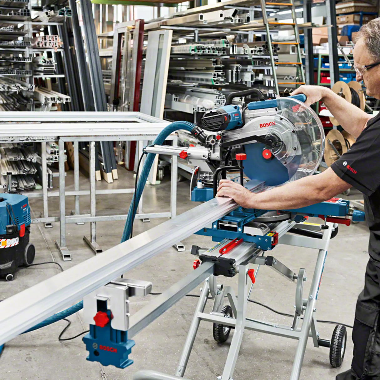 Machine de découpe radiale Bosch GCM 12 SDE