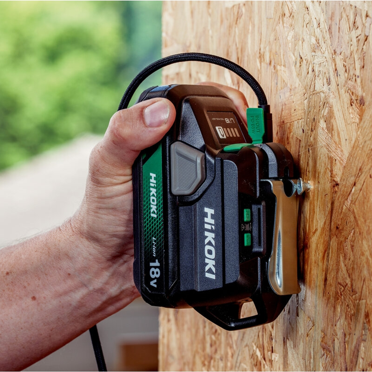 UC18DAW4Z - Adaptateur et chargeur USB 18 V HiKOKI UC18DAW4Z - Image 7