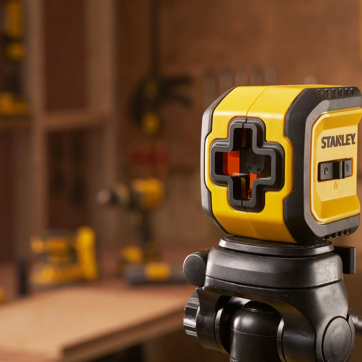 Livella Laser a Croce Stanley STHT77611-0