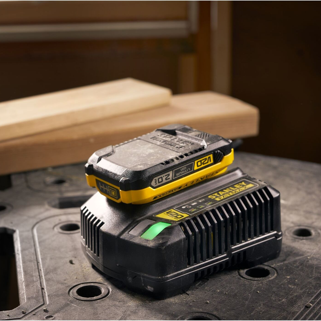 SFMCB202-XJ - Batterie Stanley FatMax V20 SFMCB202-XJ 18V 2Ah - Image 3