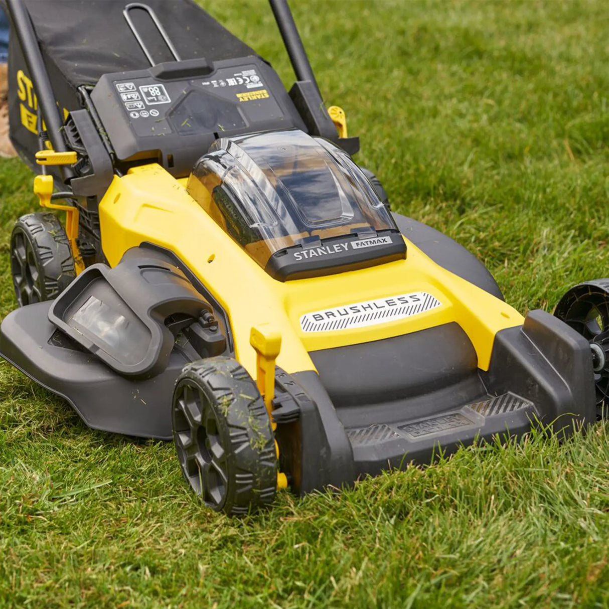 Rasaerba Stanley SFMCMW2651M-QW 18V 4Ah