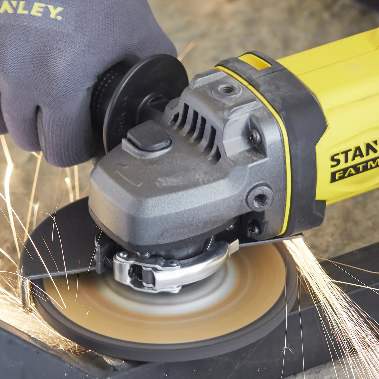 Smerigliatrice Stanley SFMCG400B-XJ 18V 125mm